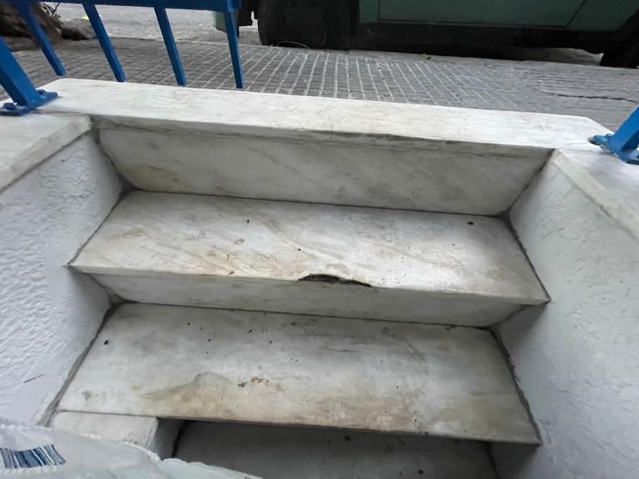 Stone Inn Near Acropolis & Metro 石头记 Felsenhohle Athens Ngoại thất bức ảnh